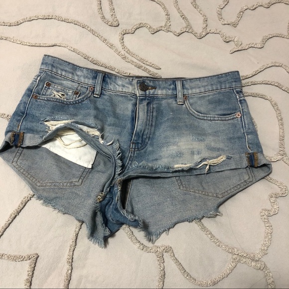 BDG distressed Jean shorts - Picture 2 of 5